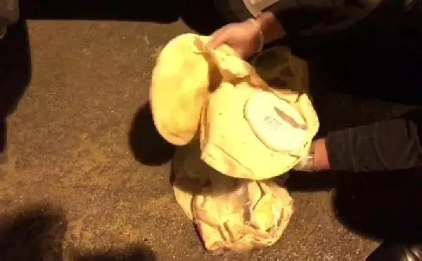 Lavaş Ekmeği İçinde 1 Kilo Esrar Bulundu, 1 Kişi Tutuklandı