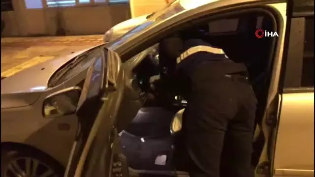 Lavaş Ekmek Arasına Gizlenmiş Uyuşturucu Bulundu Lavaş Ekmek Arasına Gizlenmiş Uyuşturucu Bulundu
