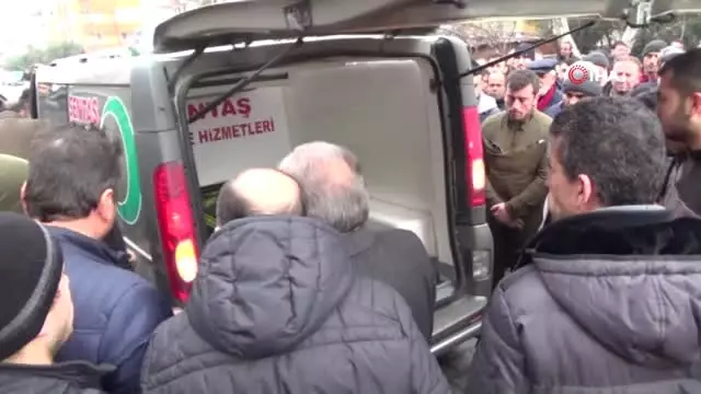 Madende Ölen İşçi Dualarla Memleketine Uğurlandı Madende Ölen İşçi Dualarla Memleketine Uğurlandı