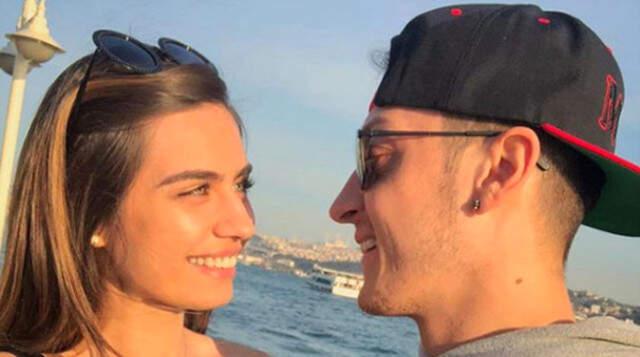 Mesut Özil ile Amine Gülşe Nişanlandı
