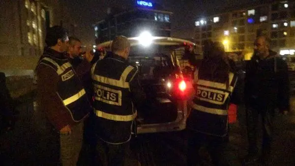 Nişanlısını Öldüren Ceyda ile Anne ve Babası Adliyede (2) Nişanlısını Öldüren Ceyda ile Anne ve Babası Adliyede (2)