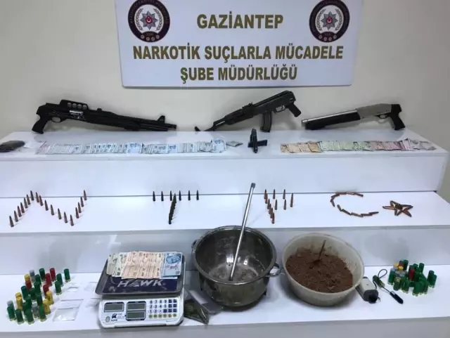 Polis Uyuşturucu Tacirlerine Göz Açtırmıyor