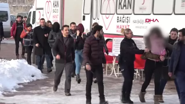 Sivas'ta Fuhuş Operasyonunda 5 Gözaltı Sivas'ta Fuhuş Operasyonunda 5 Gözaltı