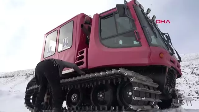 Erzurum Öğrenciler Köylerine Kar Üstü Araçla Ulaştırıldı