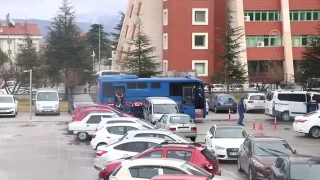 Fetö Firarisi Eski Savcı Akkaş'ın Amcası Yargılanıyor Fetö Firarisi Eski Savcı Akkaş'ın Amcası Yargılanıyor