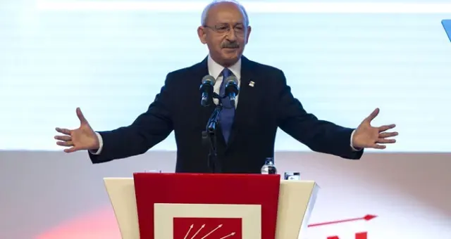 Kılıçdaroğlu'nun Levent Gök Gafı, Aday Tanıtım Toplantısına Damga Vurdu Kılıçdaroğlu'nun Levent Gök Gafı, Aday Tanıtım Toplantısına Damga Vurdu