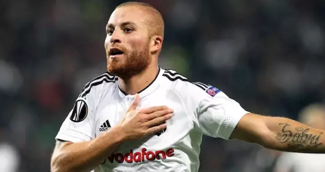 Mustafa Denizli, Gökhan Töre'nin Transferine Açık Kapı Bıraktı