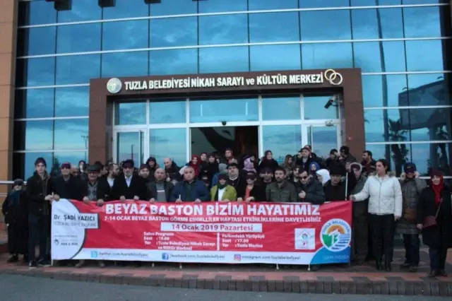 Tuzla'da Beyaz Bastonlu Görme Engelliler İçin Bandajlı Yürüyüş