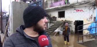 Adana'da Evleri Su Bastı, Araçlar Yolda Kaldı