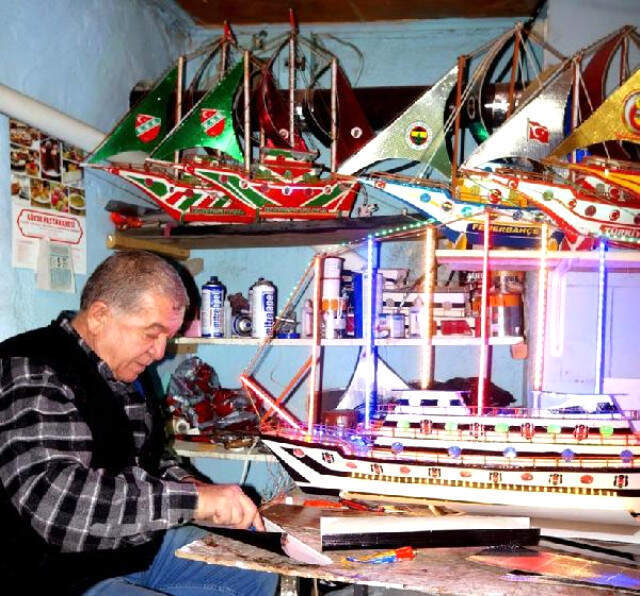 Cezaevinde Öğrendiği Maket Yelkenli Yapımı Geçim Kaynağı Oldu
