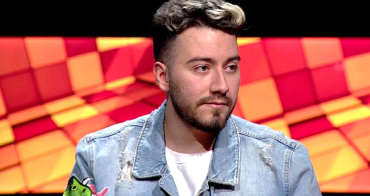 Enes Batur, 'Aylık Kazancın Ne Kadar?' Sorusuna Yanıt Verdi