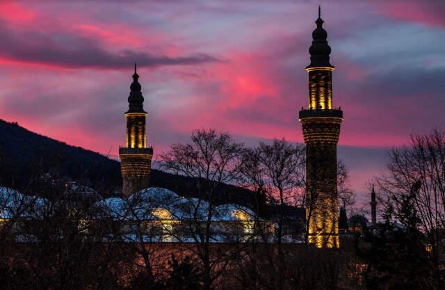 Erdoğan'ın Çok Güvendiği ve Bursa'yı Emanet Ettiği Alinur Aktaş Haberler.com'a Konuştu