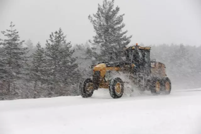 Ilgaz Dağı Milli Parkında Kar Kalınlığı 154 Santimetreye Ulaştı
