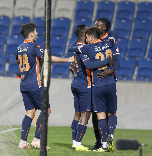 Medipol Başakşehir, Ziraat Türkiye Kupasında Hatayspor'u 1-0 Yendi