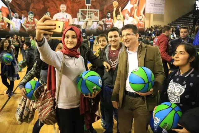 Merkezefendi'de 'Karneni Getir, Topunu Götür' Projesi Bu Yıl da Devam Ediyor