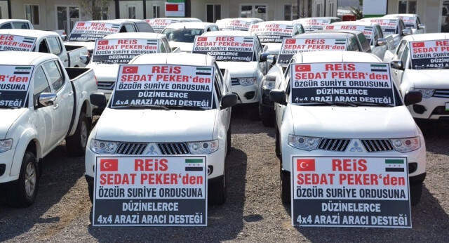 Sedat Peker, Özgür Suriye Ordusuna; Kışlık Bot, Kamuflaj, Drone ve Bilgisayar Yardımında Bulunacak