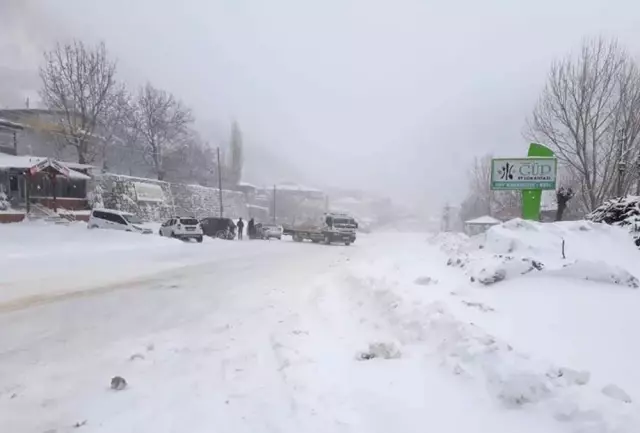 Sertavul Geçidi'nde Büyük Araçlara Geçiş Yok