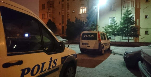 Sosyal Medyadan Canlı Yayın Yapan Kişi, Takipçilerinin gözü Önünde Kendini Astı