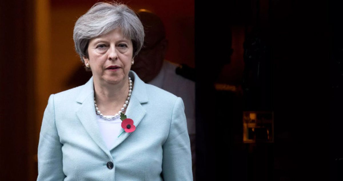 Theresa May Parlamentodan Güvenoyu Aldı