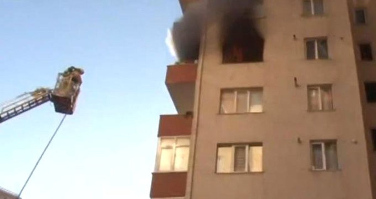 İstanbul'da 11 Katlı Binada Yangın Paniği! Çok Sayıda Ekip Sevk Edildi