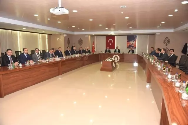 Balıkesir'de Eğitim ve Spor Aynı Çatı Altında Buluştu Balıkesir'de Eğitim ve Spor Aynı Çatı Altında Buluştu
