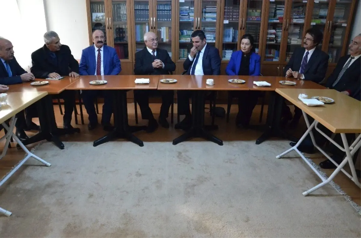 CHP'li Gökçe, Gezilerini Sürdürüyor