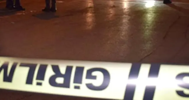 Evde Bulunan Tabancayla Oynayan 7 Yaşındaki Çocuk, Yanlışlıkla Kendini Vurdu
