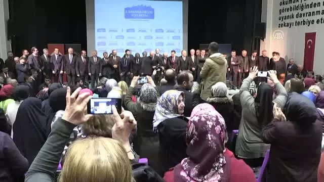 Kurtulmuş: 'Ak Parti, Milletten Başka Kimseden Emir Almayan Yerli ve Milli Bir Partidir'
