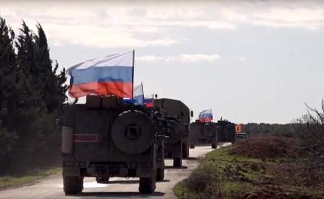 Rus Ordusu ve YPG/PKK'nın Münbiç'te Ortak Devriye Yaptığı Görüntüler Ortaya Çıktı