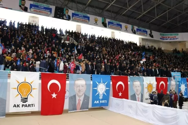AK Parti Diyarbakır'da Belediye Başkan Adaylarını Açıkladı AK Parti Diyarbakır'da Belediye Başkan Adaylarını Açıkladı