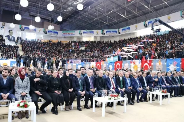AK Parti Diyarbakır'da Belediye Başkan Adaylarını Açıkladı AK Parti Diyarbakır'da Belediye Başkan Adaylarını Açıkladı