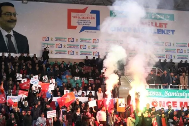 AK Parti Diyarbakır'da Belediye Başkan Adaylarını Açıkladı AK Parti Diyarbakır'da Belediye Başkan Adaylarını Açıkladı