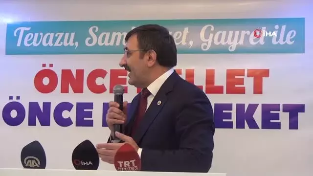AK Parti Genel Başkan Yardımcısı Cevdet Yılmaz: 'Ak Parti Bir Hizmet Partisidir, Slogan Partisi... AK Parti Genel Başkan Yardımcısı Cevdet Yılmaz: 'Ak Parti Bir Hizmet Partisidir, Slogan Partisi...