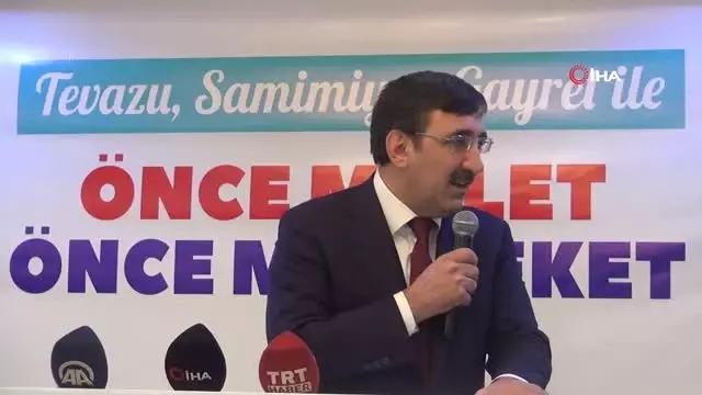 AK Parti Genel Başkan Yardımcısı Cevdet Yılmaz: 'Ak Parti Bir Hizmet Partisidir, Slogan Partisi... AK Parti Genel Başkan Yardımcısı Cevdet Yılmaz: 'Ak Parti Bir Hizmet Partisidir, Slogan Partisi...