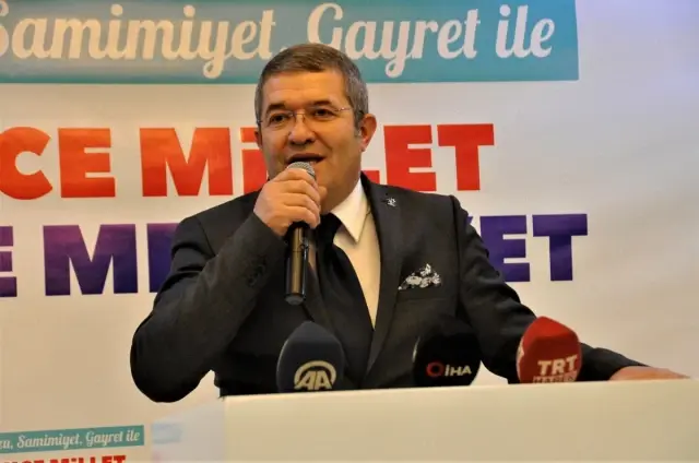 AK Parti Hizmet Partisidir, Slogan Partisi Değildir' AK Parti Hizmet Partisidir, Slogan Partisi Değildir'