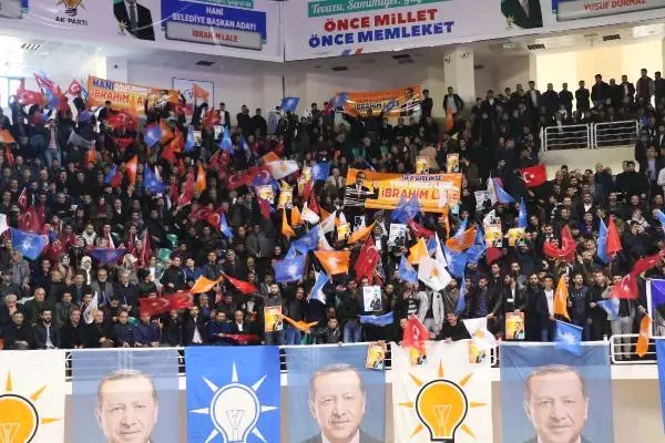 AK Parti'nin Diyarbakır Belediye Başkan Adayları Açıklandı AK Parti'nin Diyarbakır Belediye Başkan Adayları Açıklandı
