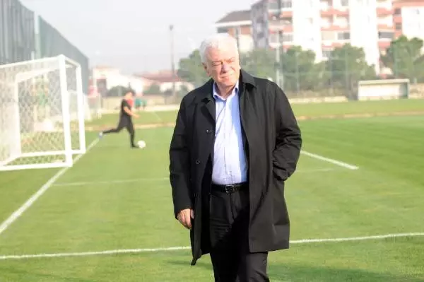 Başkan Ali Ay Camiaya Seslendi: Başkan Ali Ay Camiaya Seslendi: