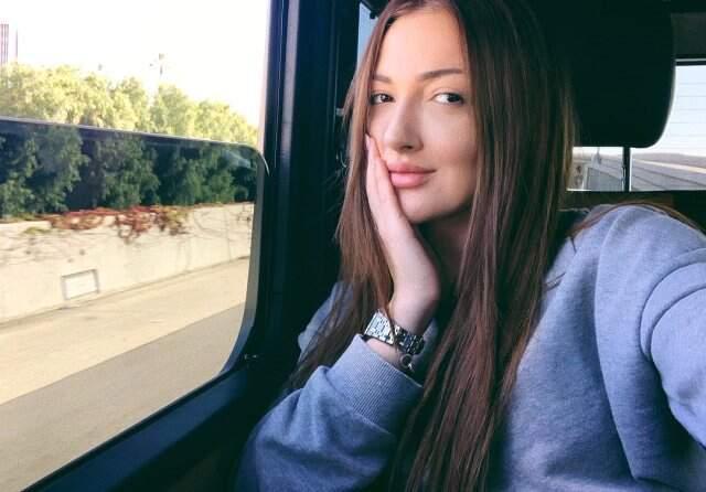 Fenomen YouTuber Danla Bilic, Burun Estetiği Yaptırdı