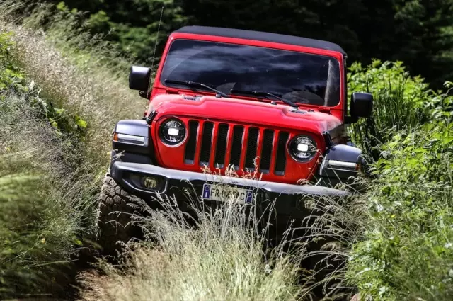 Jeep Wrangler'a