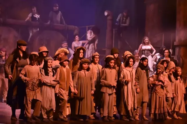 Mdob 'Carmen Operası'Nın Prömiyerini Gerçekleştirdi Mdob 'Carmen Operası'Nın Prömiyerini Gerçekleştirdi