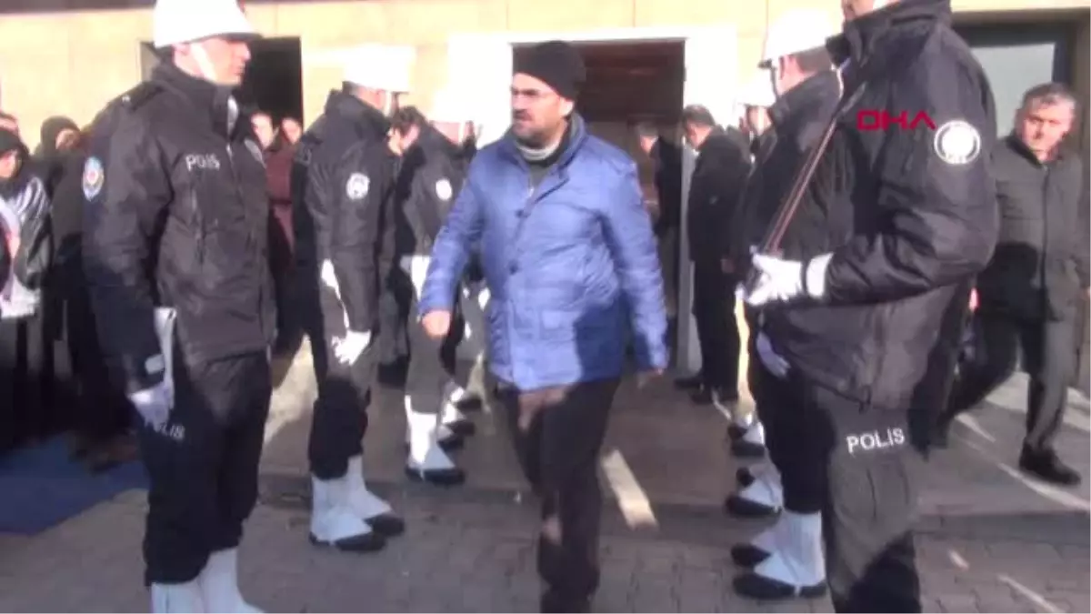 Sivas Haberleri: Beyin kanaması geçiren polis memuru hayatını kaybetti 70