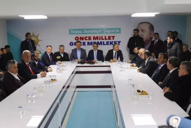 Bakan Dönmez: 'Hedefimiz Cumhuriyetimizin 100'üncü Yılında Ülkemizi İlk 10'a Sokmaktır' Bakan Dönmez: 'Hedefimiz Cumhuriyetimizin 100'üncü Yılında Ülkemizi İlk 10'a Sokmaktır'