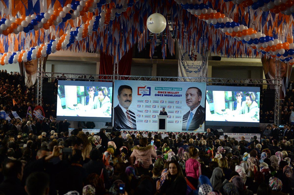 Tokat'ta AK Parti Belediye Başkan Adayları Tanıtıldı