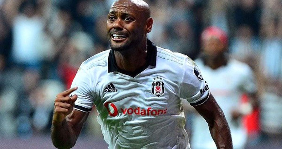 Brezilya Ligi Ekiplerinden Corinthians, Vagner Love'ı Bekliyor