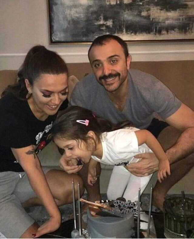 Demet Akalın-Okan Kurt Çiftinin, Ayrıldığı İddia Edildi