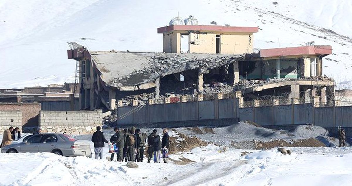Afganistan'da Taliban'ın Saldırısı Sonrası 100'den Fazla Güvenlik Görevlisi Hayatını Kaybetti