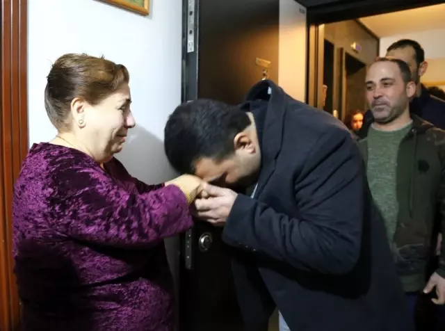 28 Yıl Sonra Gelen Sürpriz Ağlattı