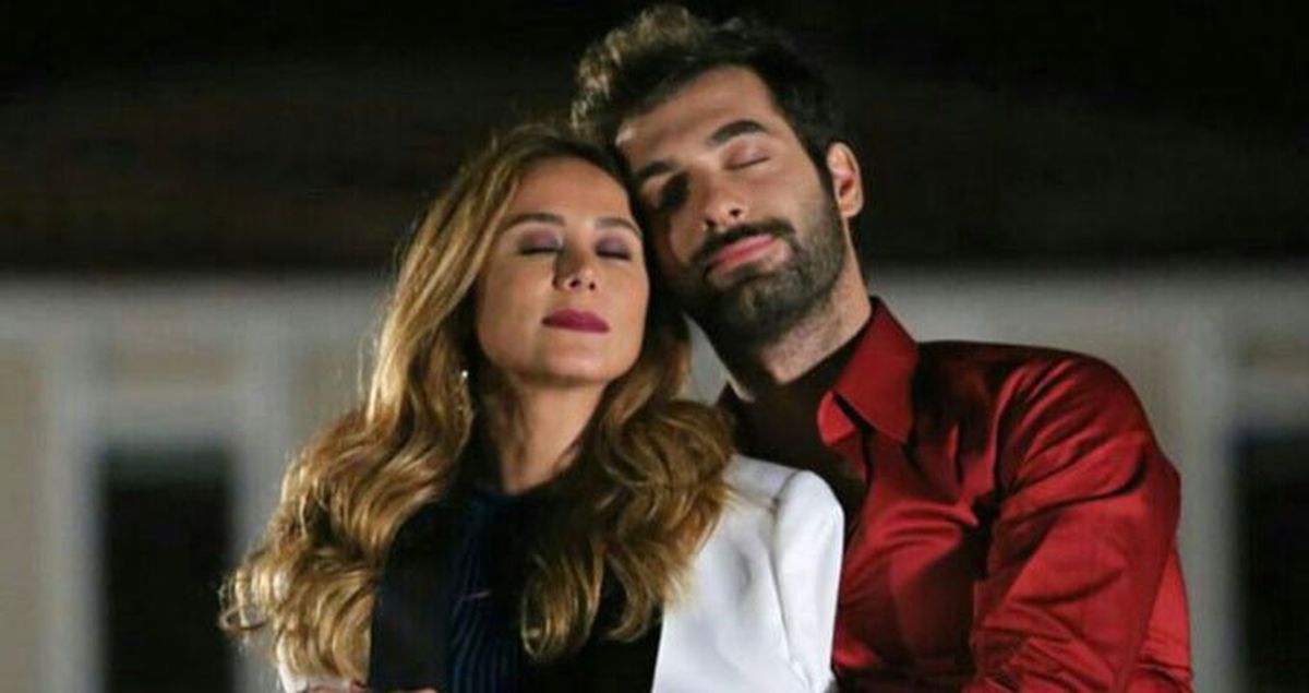 Burçin Terzioğlu, İhanet Sorusuna Cevap Vermemek İçin İlginç Bir Yol Denedi