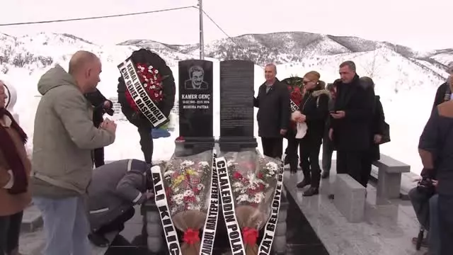 Kamer Genç Mezarı Başında Anıldı