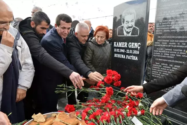 Kamer Genç Mezarı Başında Anıldı